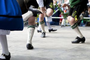 bavarian folk dance at oktoberfest in munich