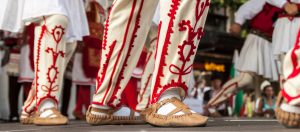 traditional Bulgarian dress