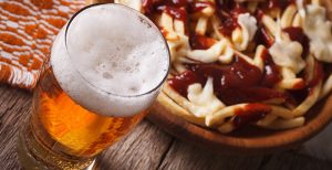 montreal_beer_and_poutine (1)