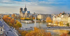 notre dame and the saine river