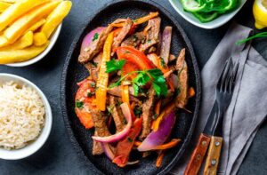 Conoce 7 comidas típicas de Perú que debes probar cuando visites el país